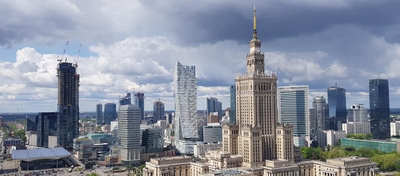 Panorama Warszawy - widok na wieżowce i Pałac Kultury